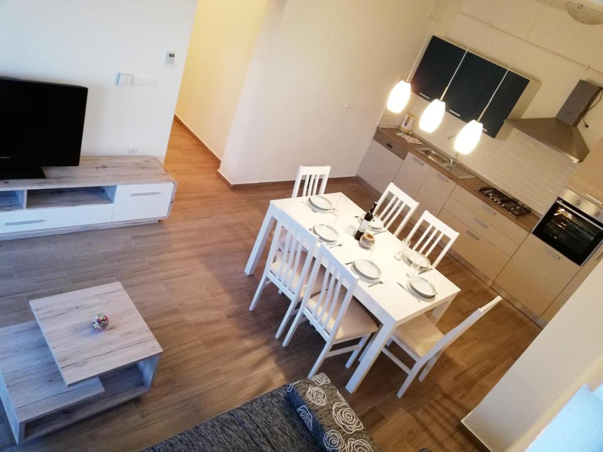 Apartment Brala ポセダリェ エクステリア 写真